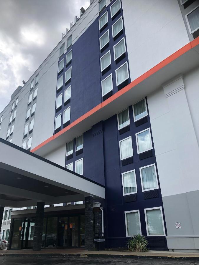 Comfort Inn & Suites Alexandria West Exteriér fotografie