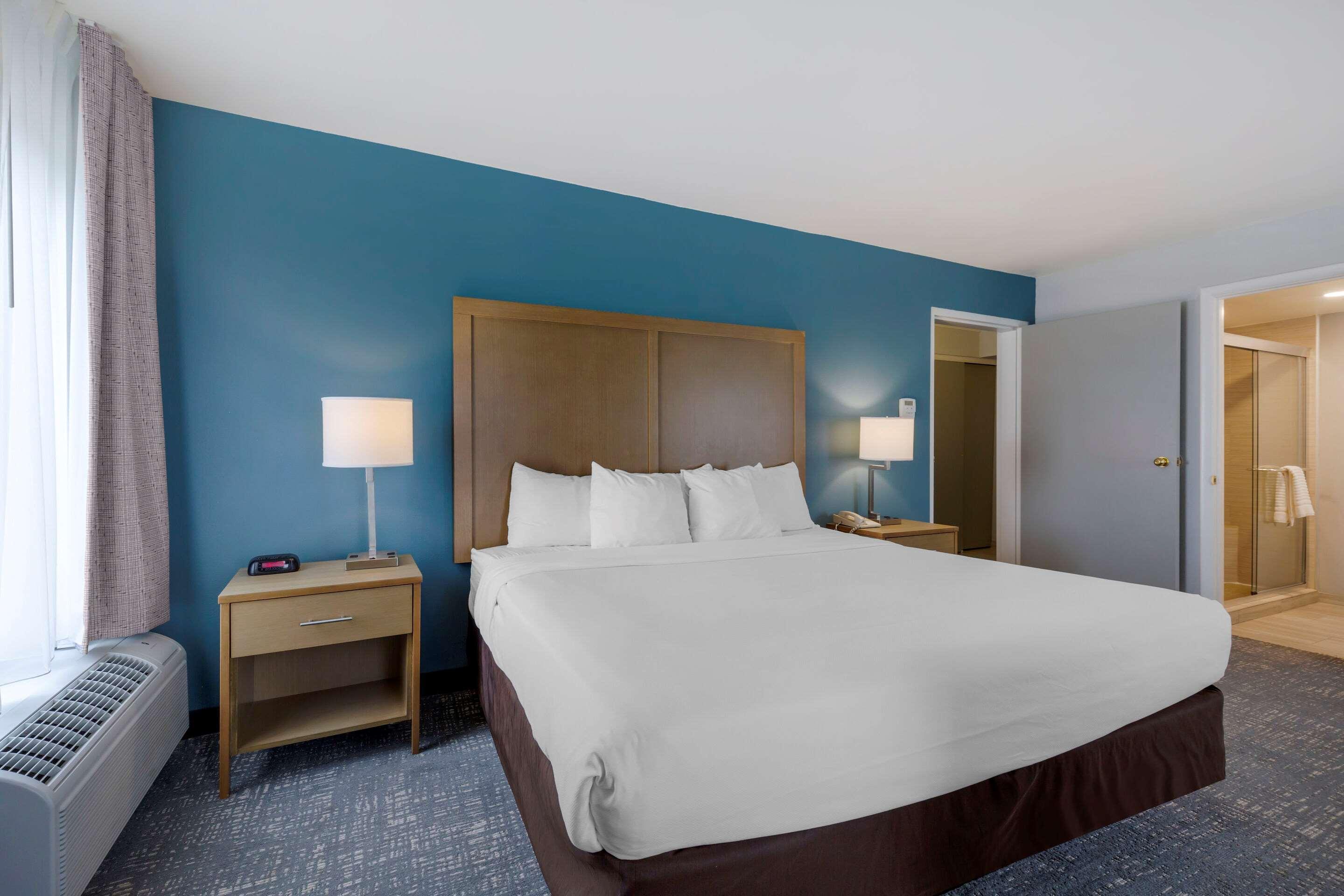 Comfort Inn & Suites Alexandria West Exteriér fotografie