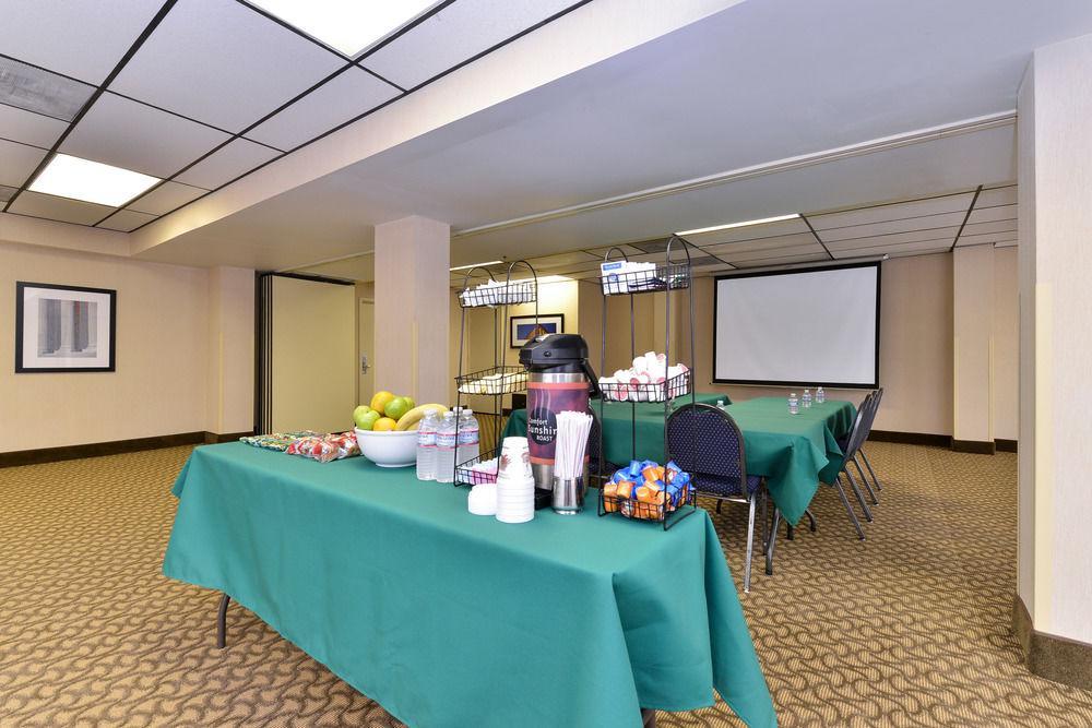 Comfort Inn & Suites Alexandria West Exteriér fotografie