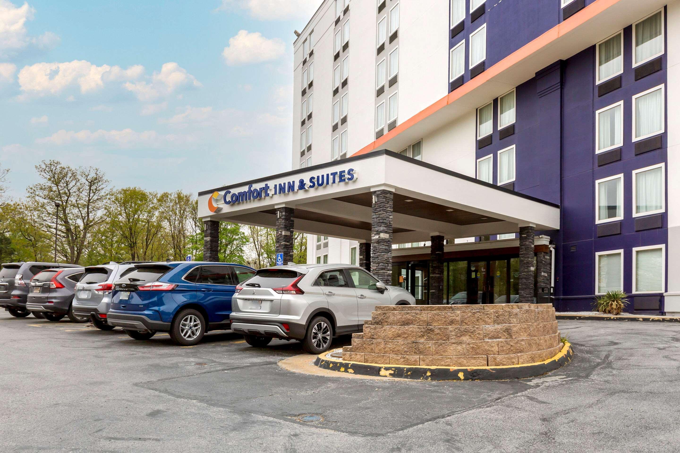Comfort Inn & Suites Alexandria West Exteriér fotografie