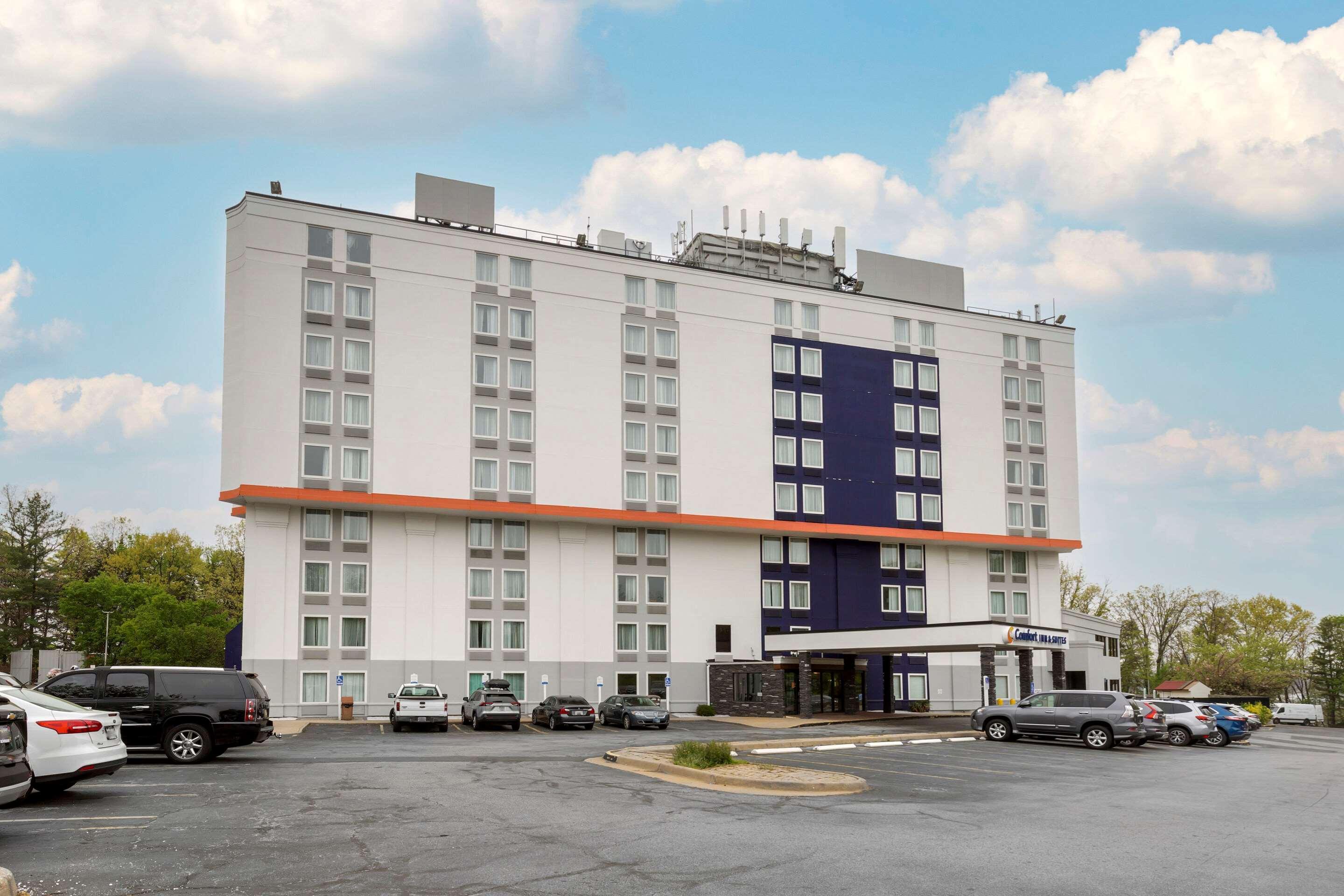 Comfort Inn & Suites Alexandria West Exteriér fotografie