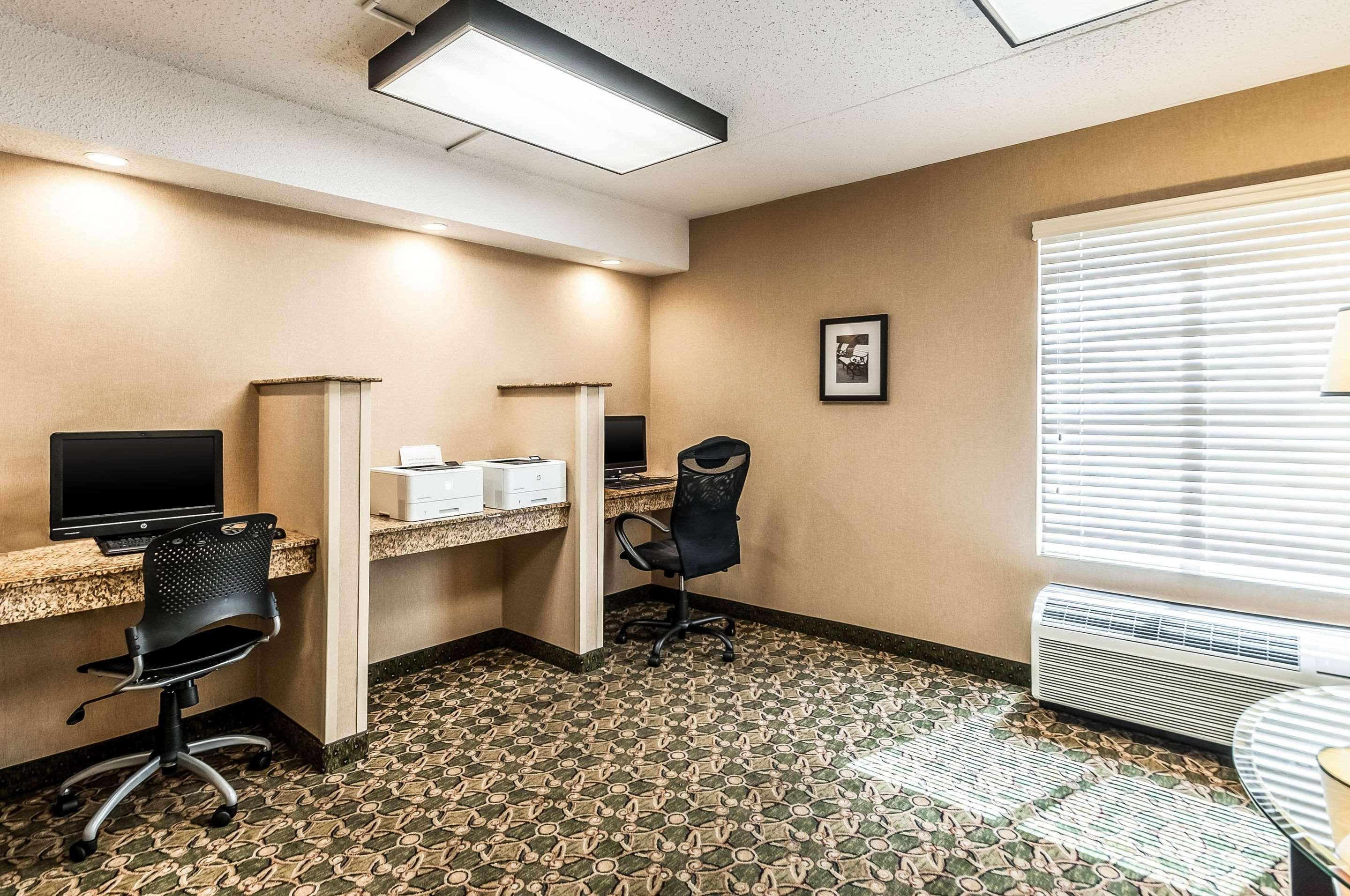 Comfort Inn & Suites Alexandria West Exteriér fotografie
